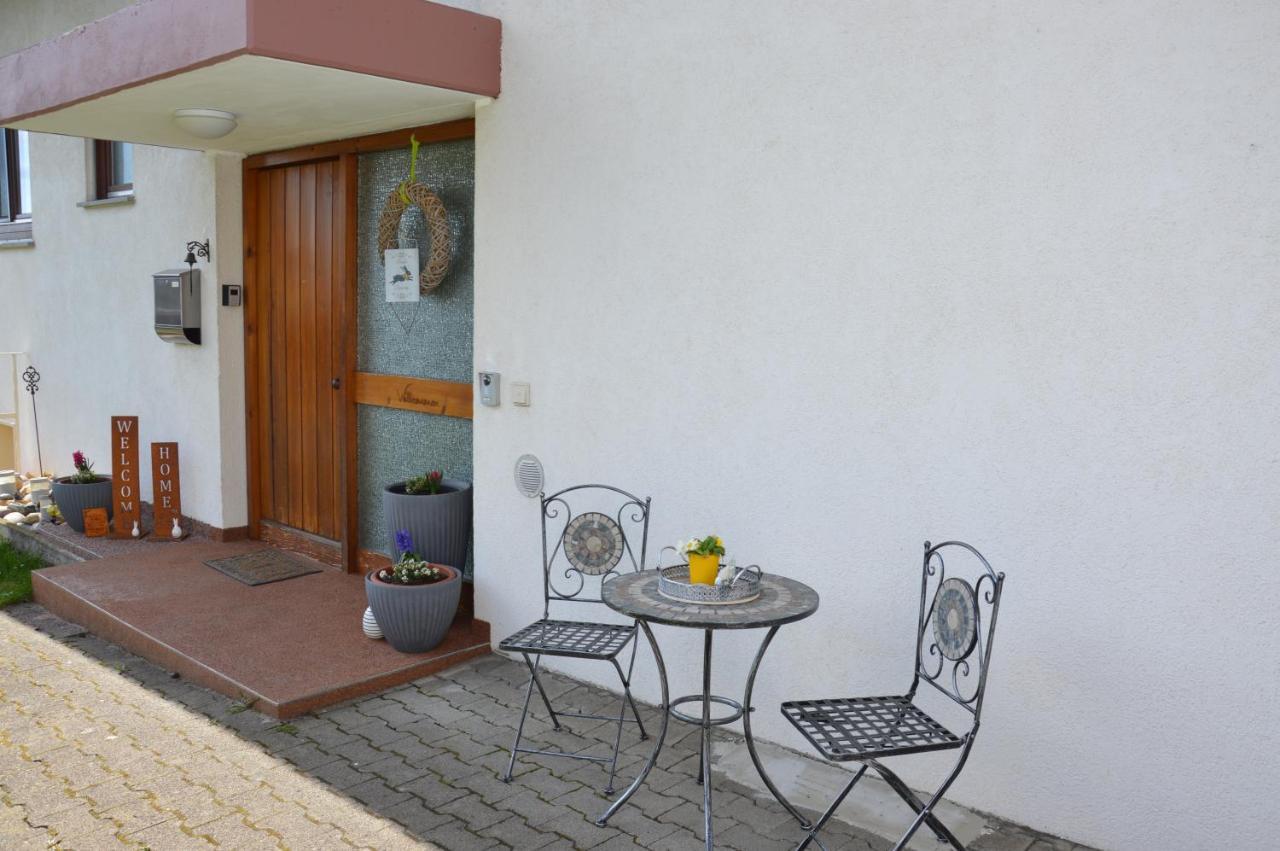 Ferienwohnung Anna อูลิงเกน-เบียร์เคนดอร์ฟ ภายนอก รูปภาพ