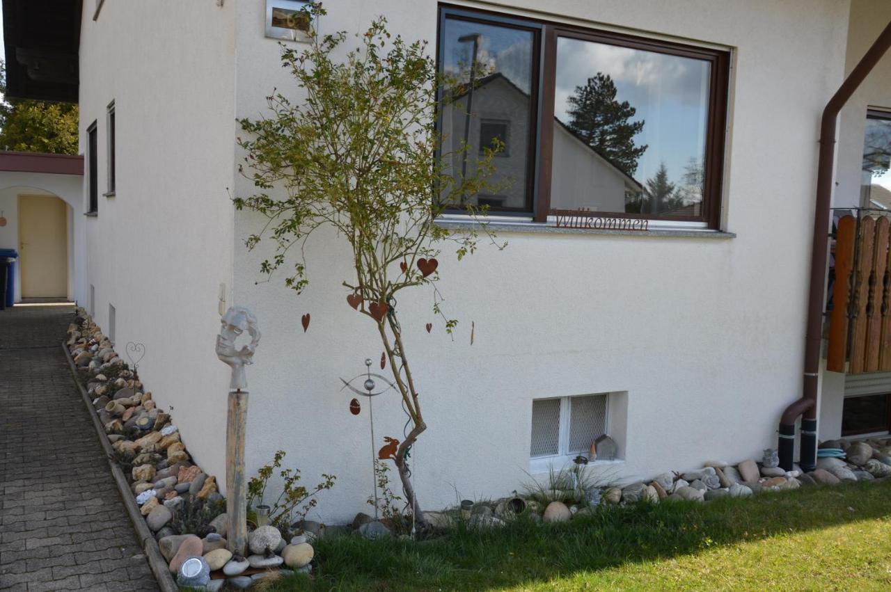 Ferienwohnung Anna อูลิงเกน-เบียร์เคนดอร์ฟ ภายนอก รูปภาพ