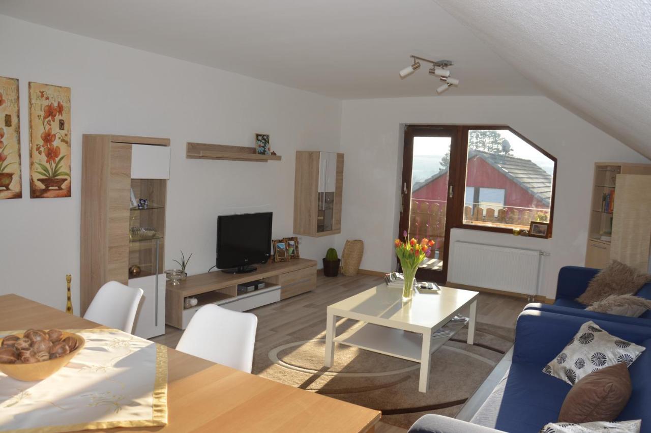 Ferienwohnung Anna อูลิงเกน-เบียร์เคนดอร์ฟ ภายนอก รูปภาพ