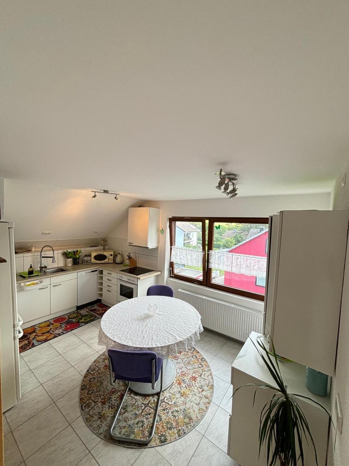 Ferienwohnung Anna อูลิงเกน-เบียร์เคนดอร์ฟ ภายนอก รูปภาพ