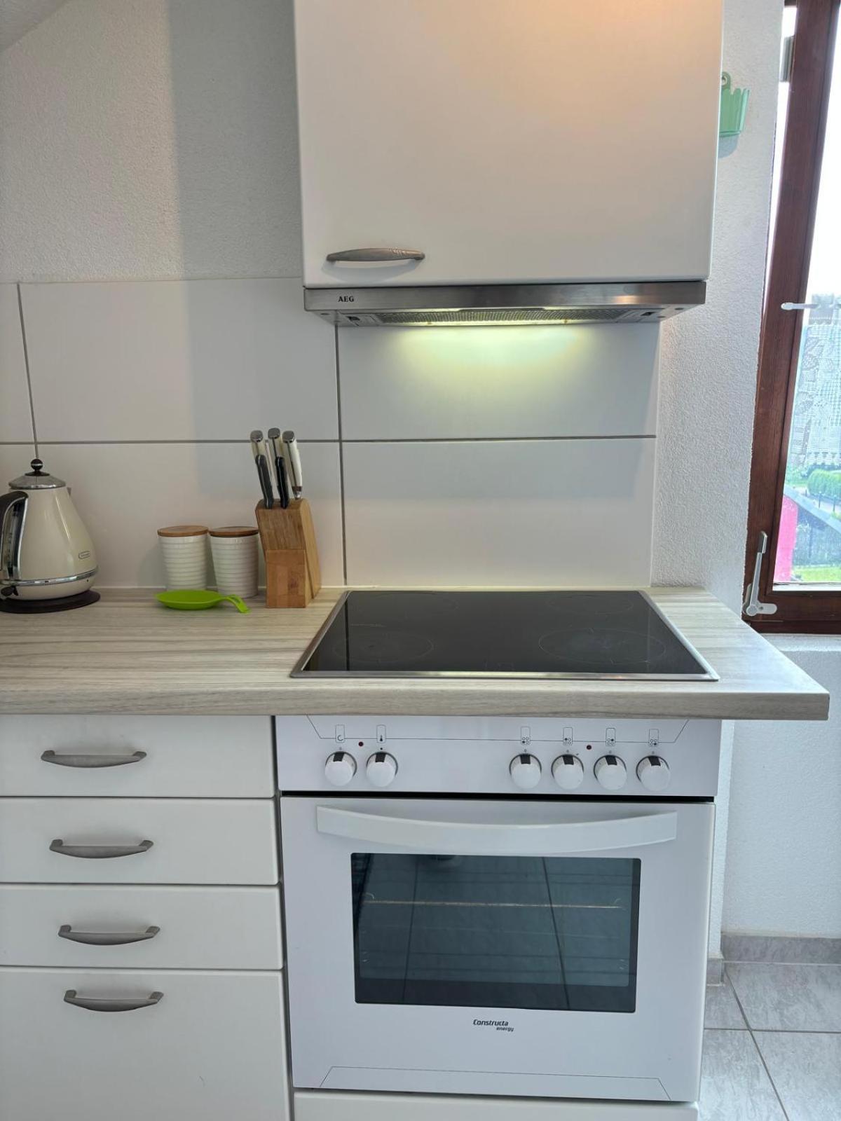 Ferienwohnung Anna อูลิงเกน-เบียร์เคนดอร์ฟ ภายนอก รูปภาพ
